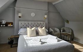 Castle View Hotel